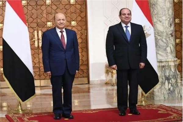 الرئيس اليمني يشيد بدور مصر لدعم الاستقرار