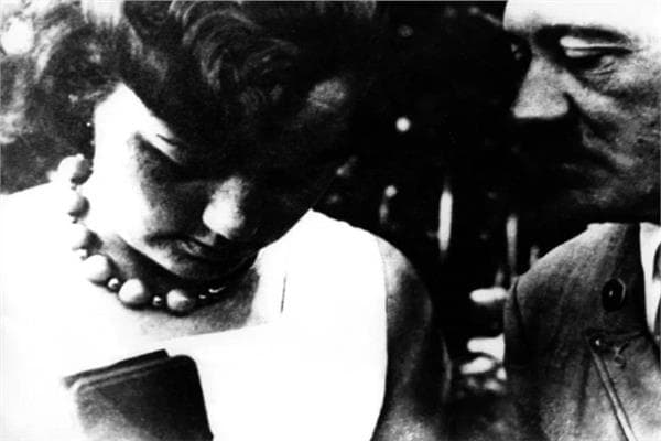 Archival Files Resurrect Hitler Niece Case