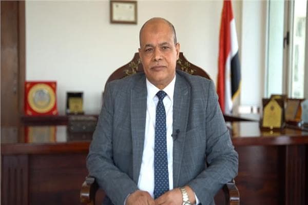 المالية تحدد مواعيد صرف رواتب الأشهر القادمة