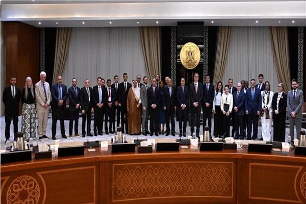 Prime Minister: Mining Roadmap Shows Promise