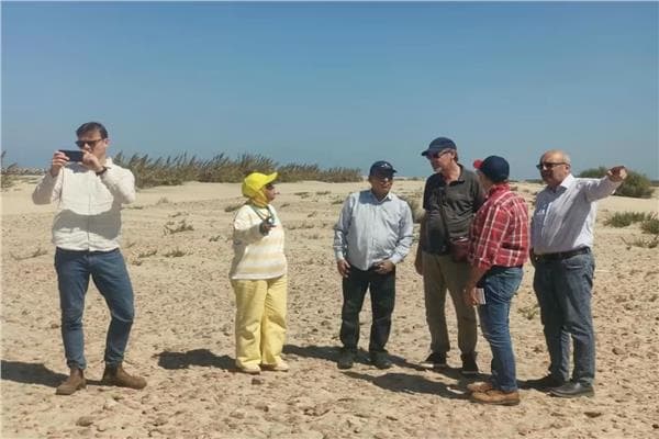Water Minister reviews Nile Delta protection study