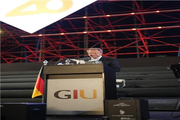 Ulm Mayor congratulates GIU graduates on community duty