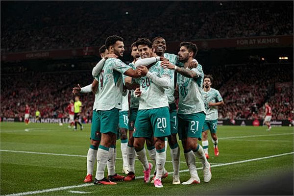 Portugal and Norway tied first half