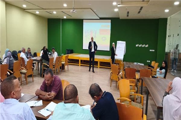 Manal Awad expands economic teams in Hayat Kareema