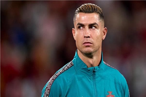 Ronaldo Apologizes to Portugal