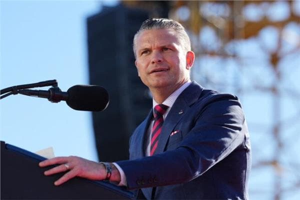 Heseth commends Lincoln carrier crew after record mission