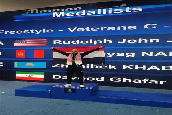 Egyptian wrestler Madani takes gold