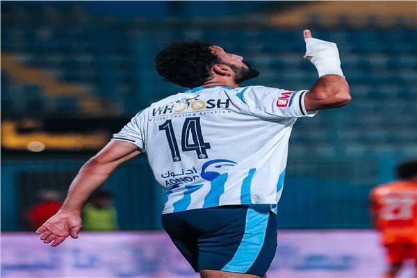 Pyramids leads league after win