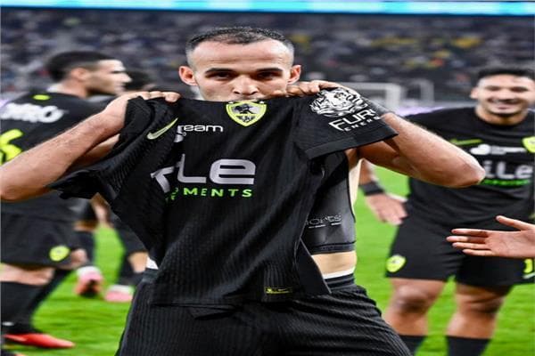 الزمالك يوقف ناصر منسي عن التدريبات