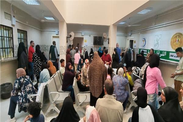 رئيس الوزراء يعلن نتائج القافلة الطبية بالجيزة