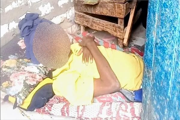 Ambulance Takes Bedridden Man to Deirout