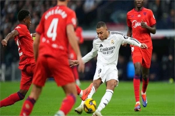Madrid beats Sevilla 4-0