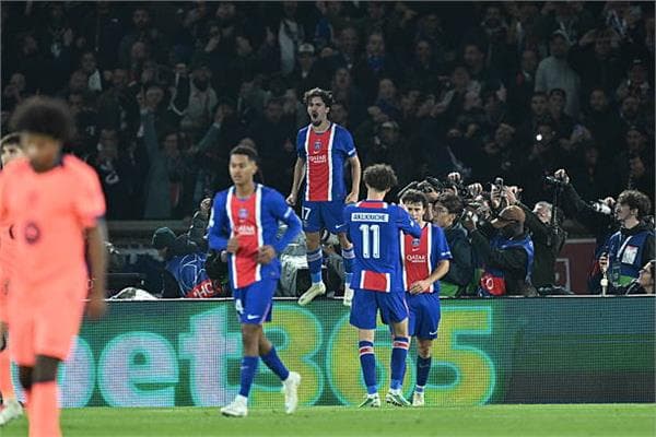 PSG beats Barcelona in Champions League