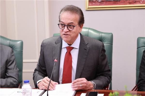 وزير الصحة يصدر قرارا بشأن حادث التعدي على صفحة بمستشفى 6 أكتوبر