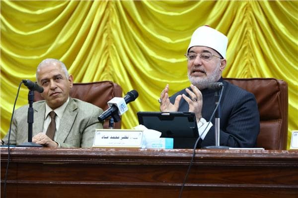 Grand Mufti highlights awareness as key to nation-building