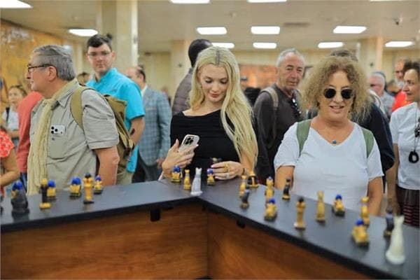 مطار أبو سمبل يستقبل الزائرين لرصد تعامد الشمس