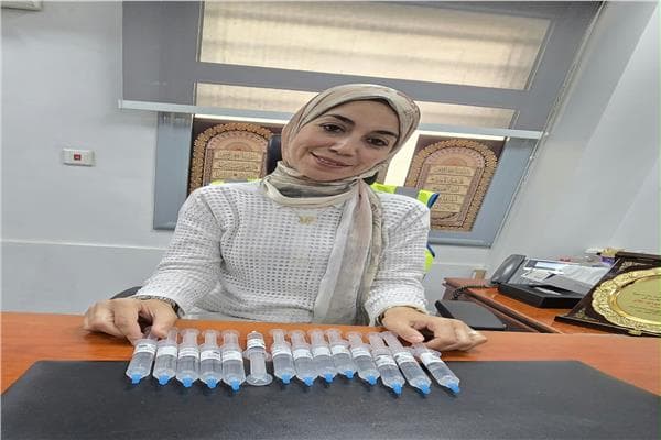 Customs Stop 14 Drug-Loaded Syringes from US