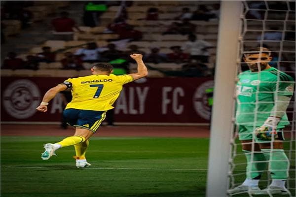 رونالدو يتألق والنصر يهزم الفيصلي