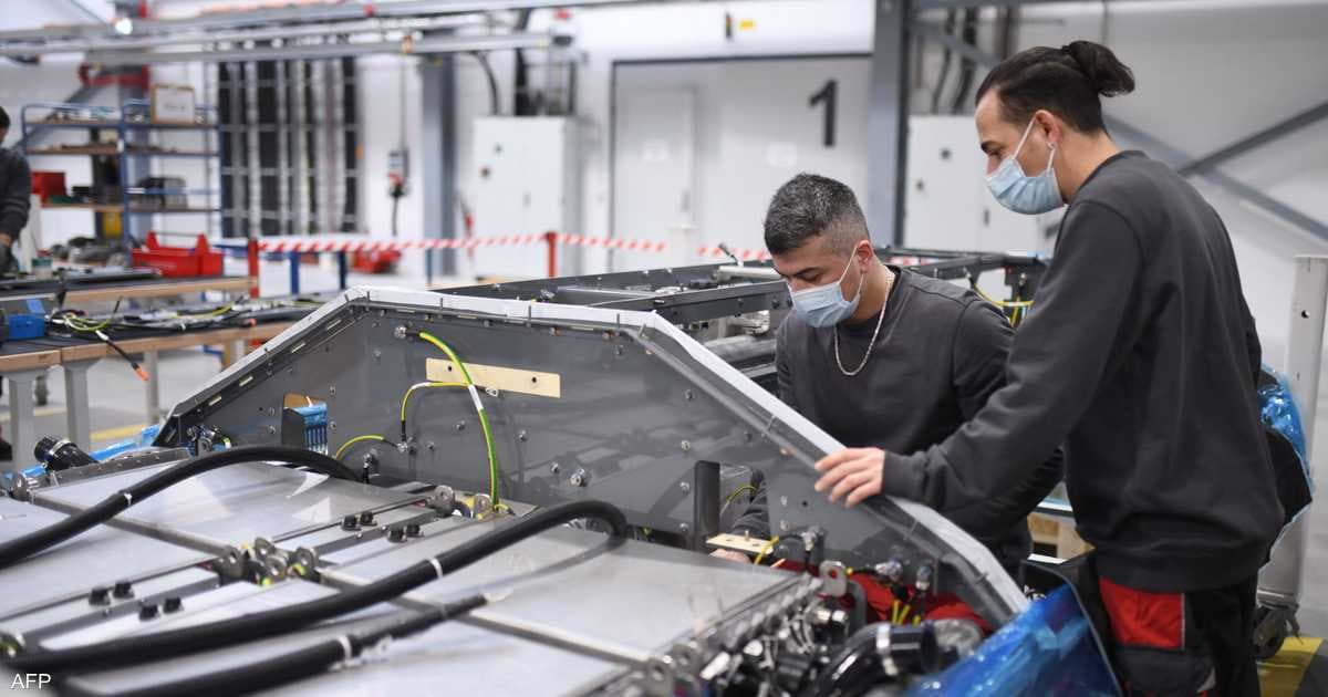 German industrial output drops
