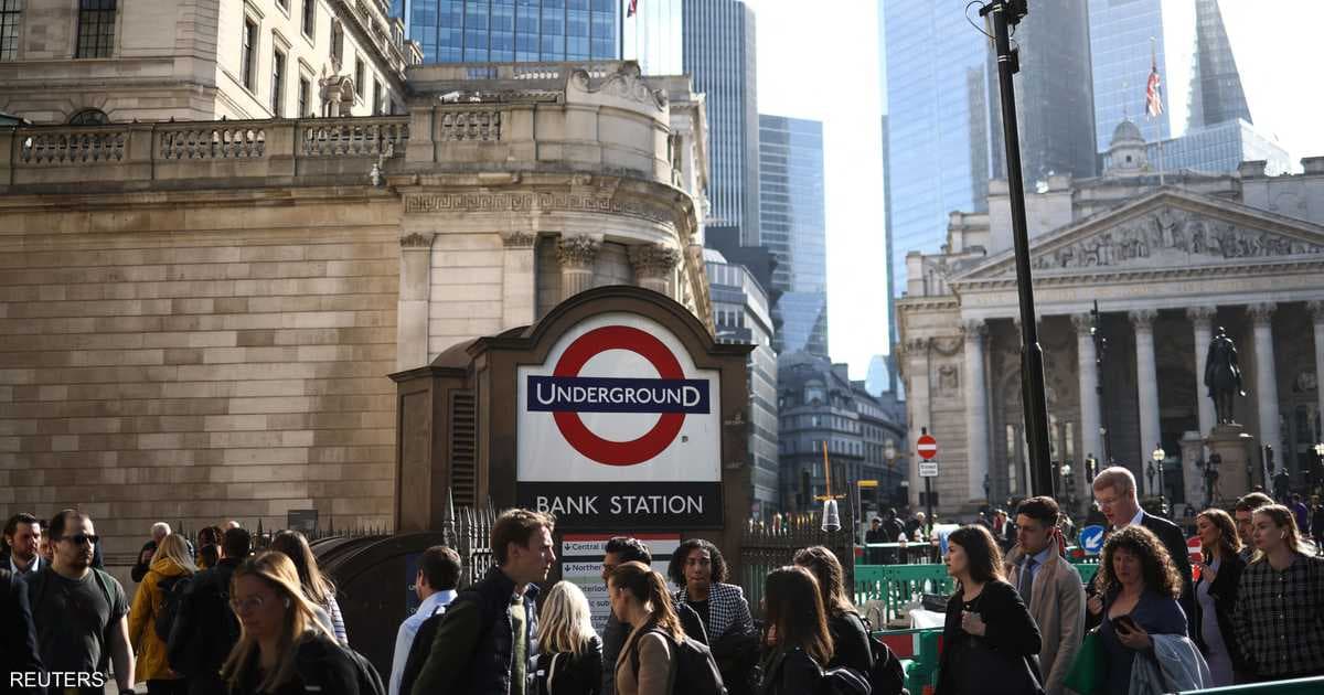 British banks seek to block profit tax hikes