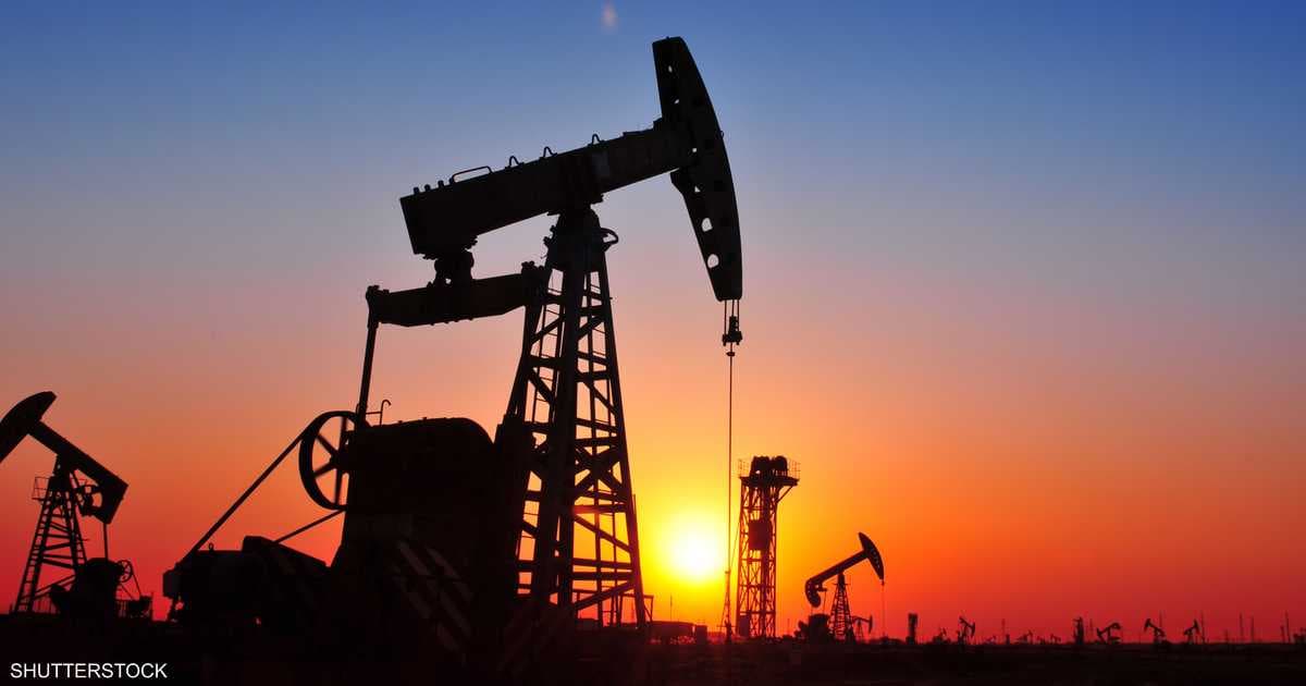 تراجع النفط عقب تعليق عقوبات ترامب على روسيا