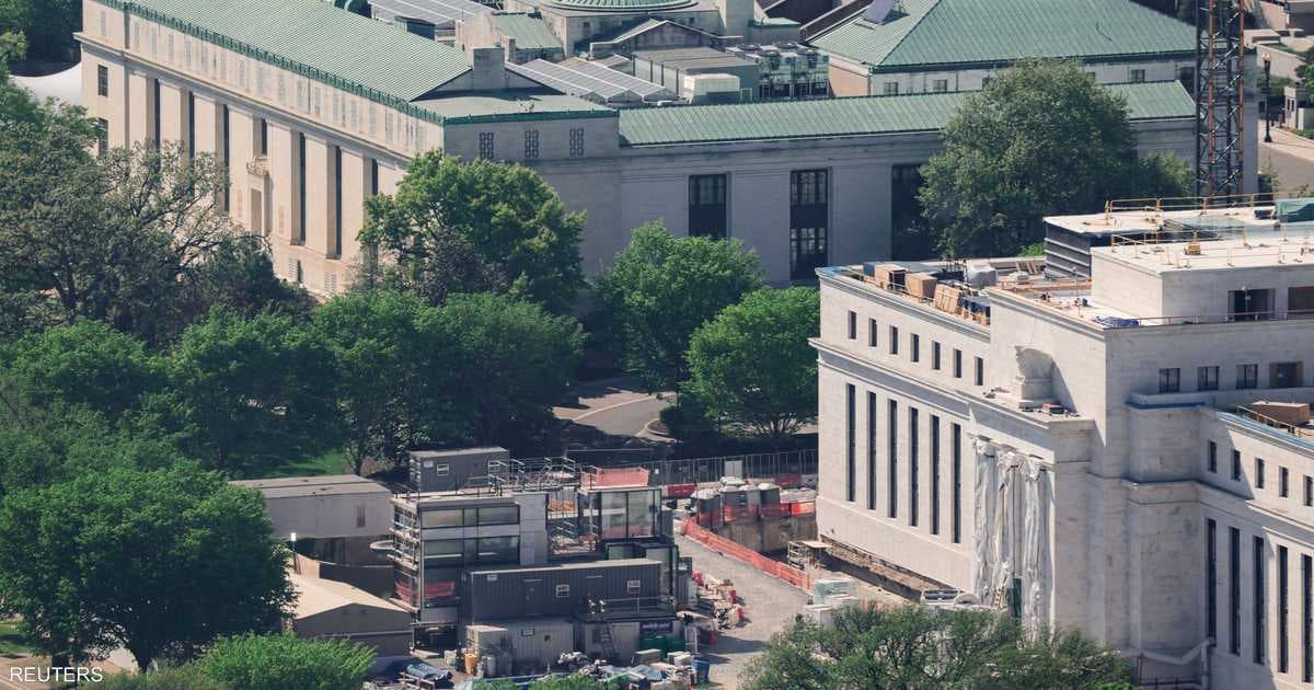 Jobs data revives interest rate debate