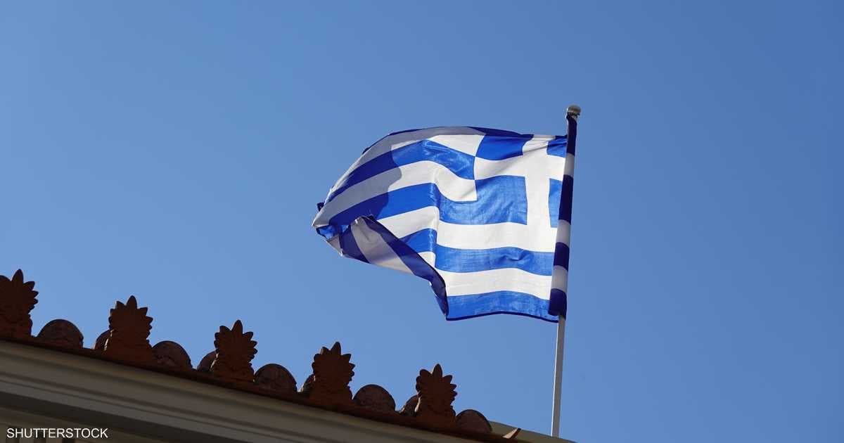 Greece to repay debts early