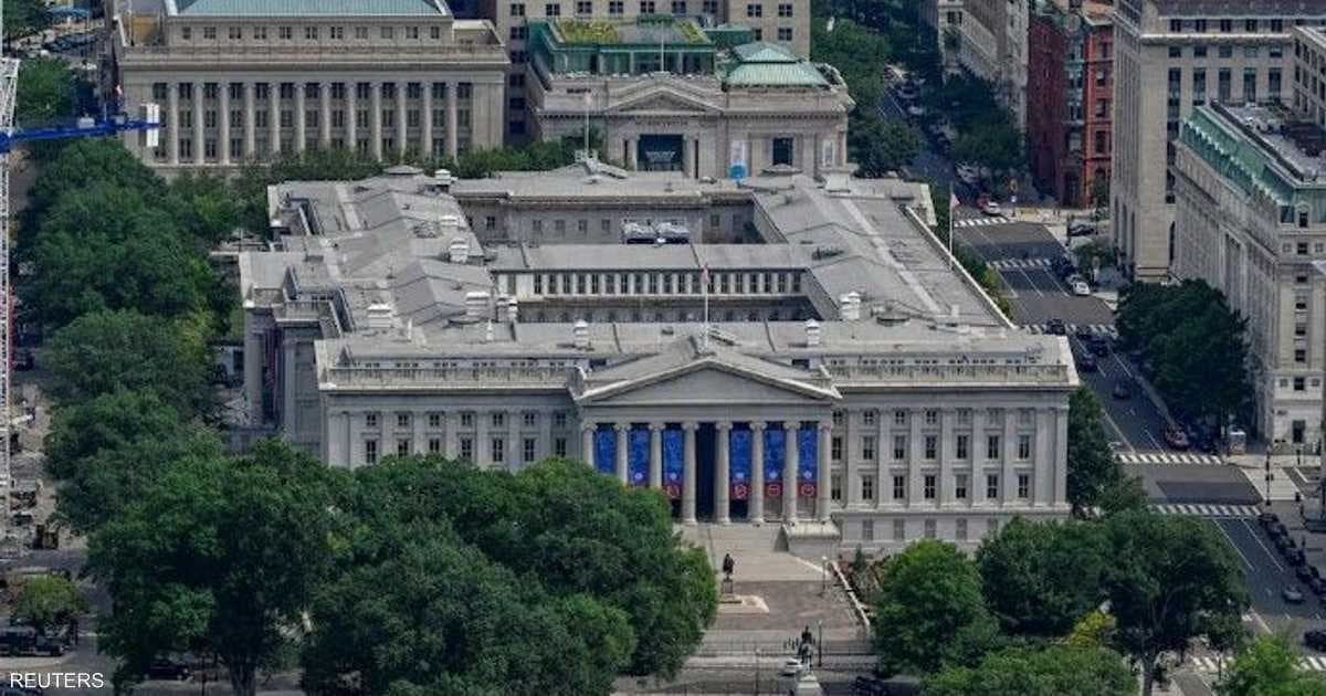 US debt reaches record $40T
