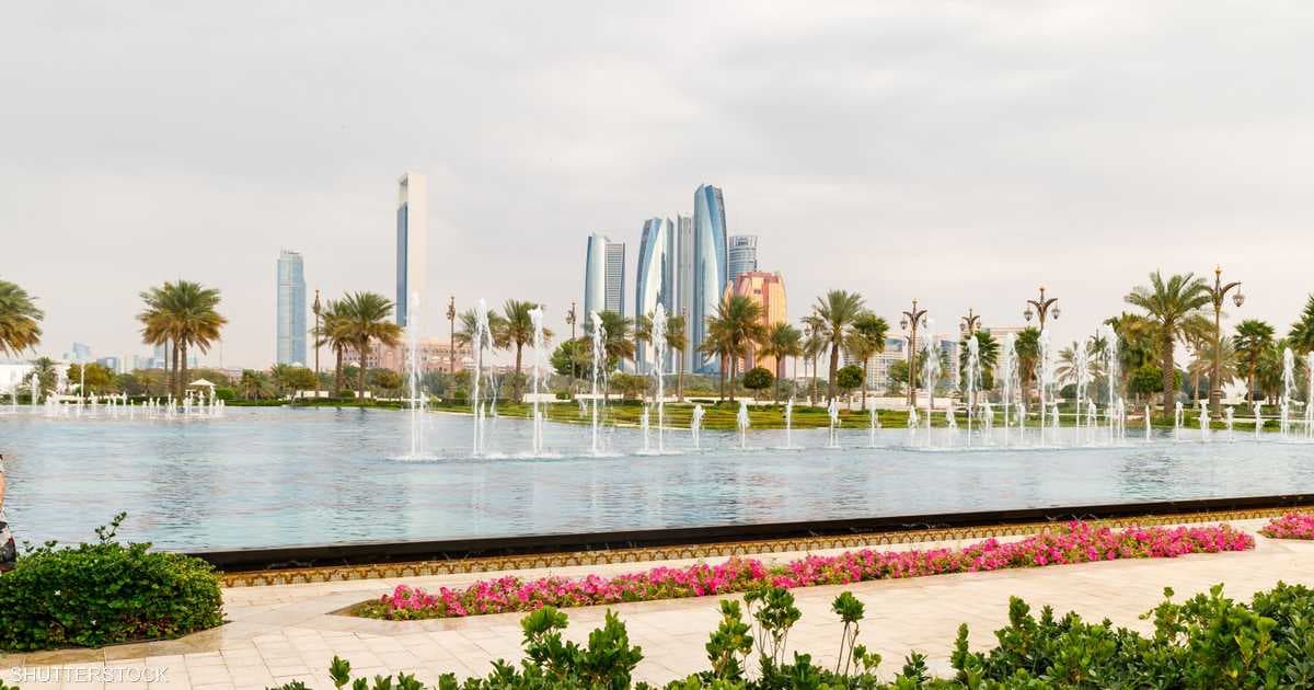 سياحة الإمارات تتحدي الأزمات