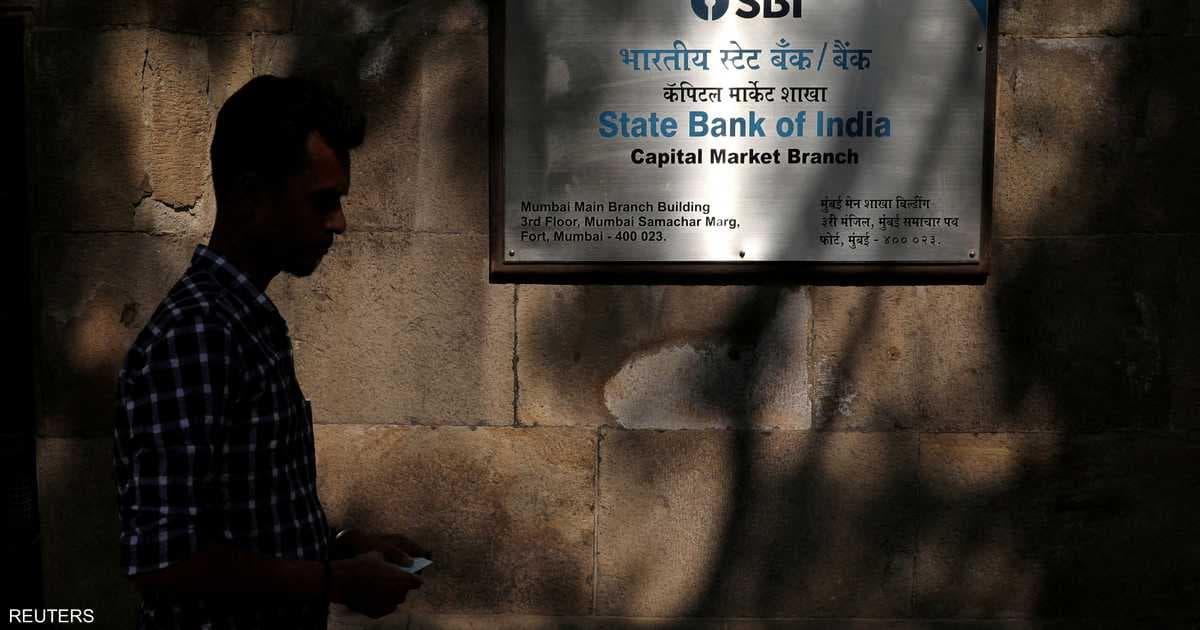 SBI verifies customer data breach