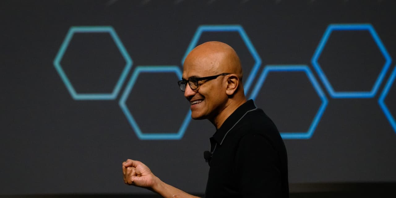 Microsoft profit rises on Azure cloud