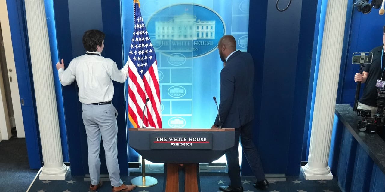 Kalshi Analyzes Bets on Trump's Press Secretary