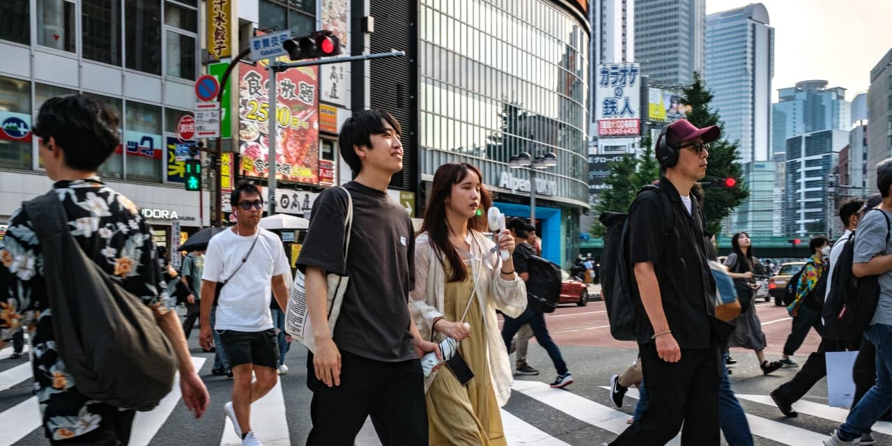 Japan's Economy Continues Growth