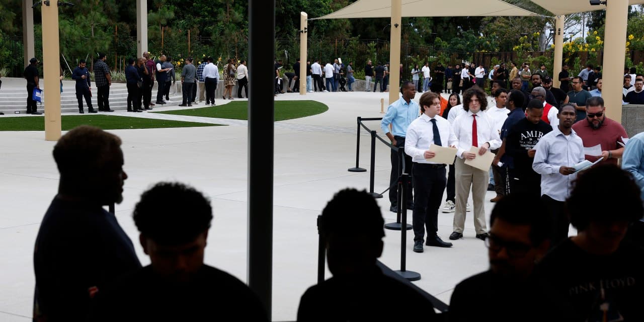 Slow job growth doesn’t signal market issues