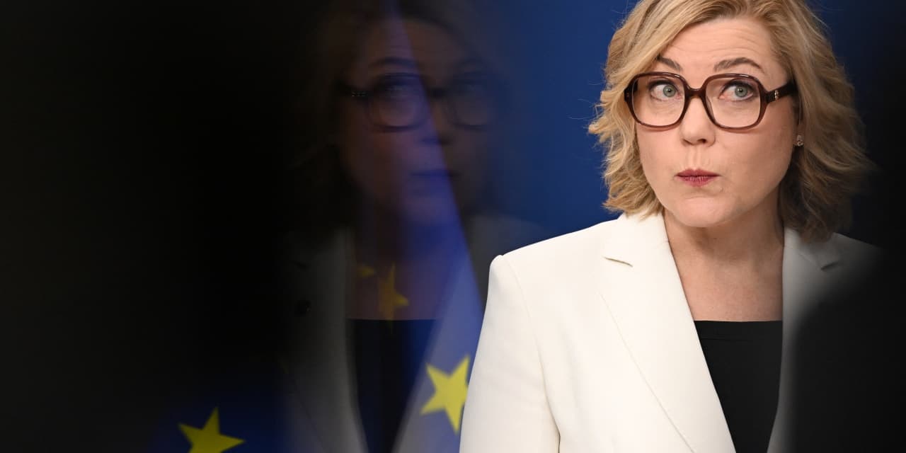 EU Monitors ChatGPT Reddit Roblox Under New Rules