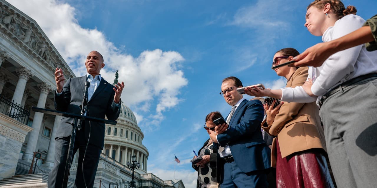 Democrats Anticipate House Control
