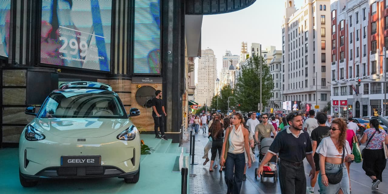 Geely Plans Canada Entry in 2027