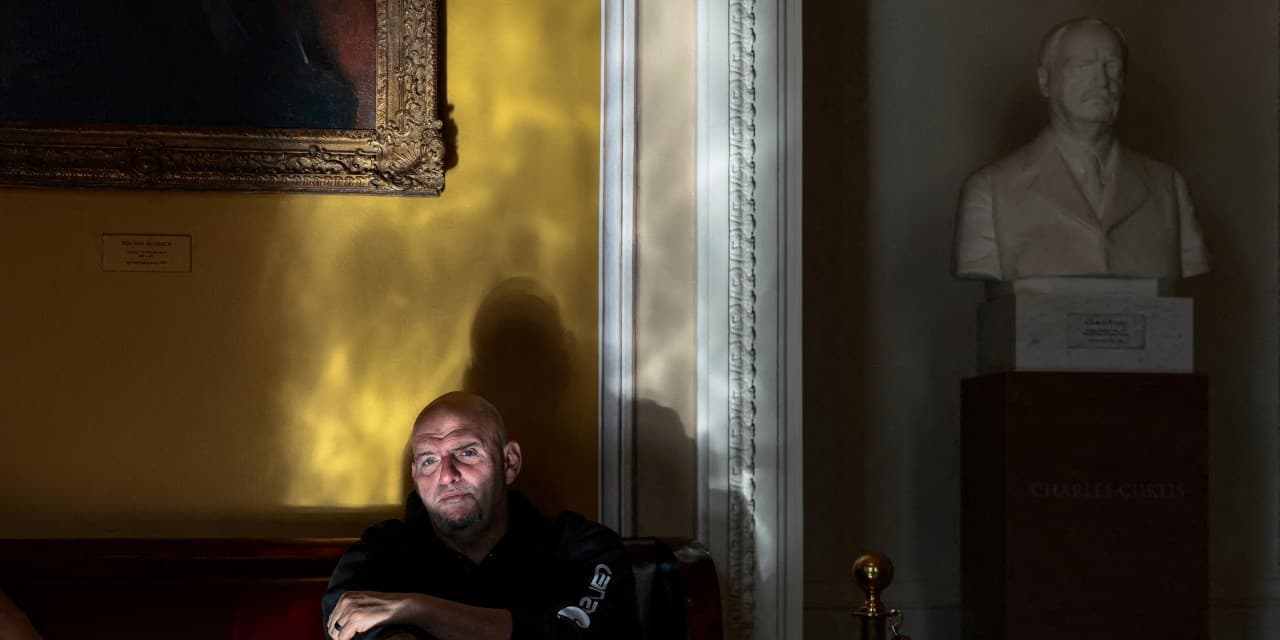 Fetterman Shows Minimal Senate Engagement