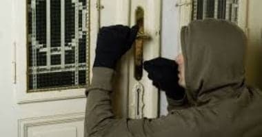 اعترافات عصابة سرقة شقق بالتبين