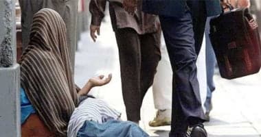 الداخلية تكشف عصابة تسول بأطفال