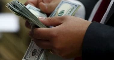 سعر الدولار السبت استقرار في البنوك