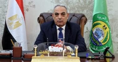 محافظ الإسماعيلية يراجع حادث الدواويس واستمرار الرعاية لمنتشرين