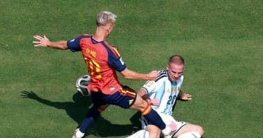 Spain and Argentina face tough first half