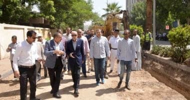 Luxor governor reviews downtown project assets