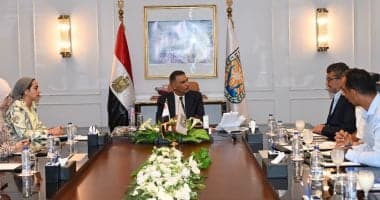 محافظ جنوب سيناء يتابع مشروع شرم جرين