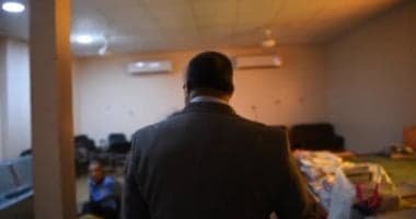 Qena Governor halts sanitation workers' work
