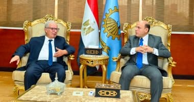 Gharbia Governor greets Deputy Prime Minister