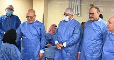 عيادات السوهاج تزرع 57 عدسة خلال 24 ساعة