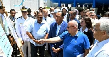 Prime Minister reviews Rumailah desalination plant