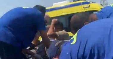 Ismailia governor reviews Dawawees accident victims